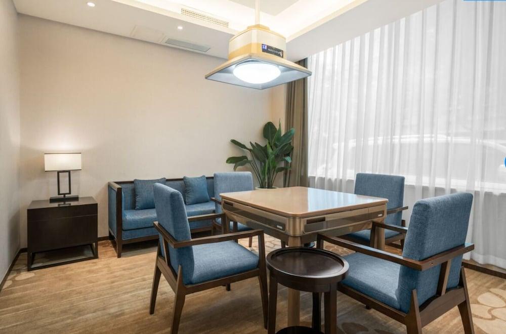 Minshan Lhasa Grand Hotel 청두 외부 사진