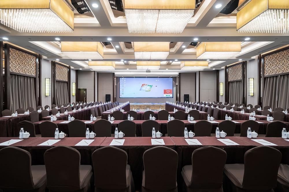 Minshan Lhasa Grand Hotel 청두 외부 사진