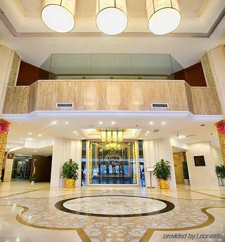 Minshan Lhasa Grand Hotel 청두 외부 사진